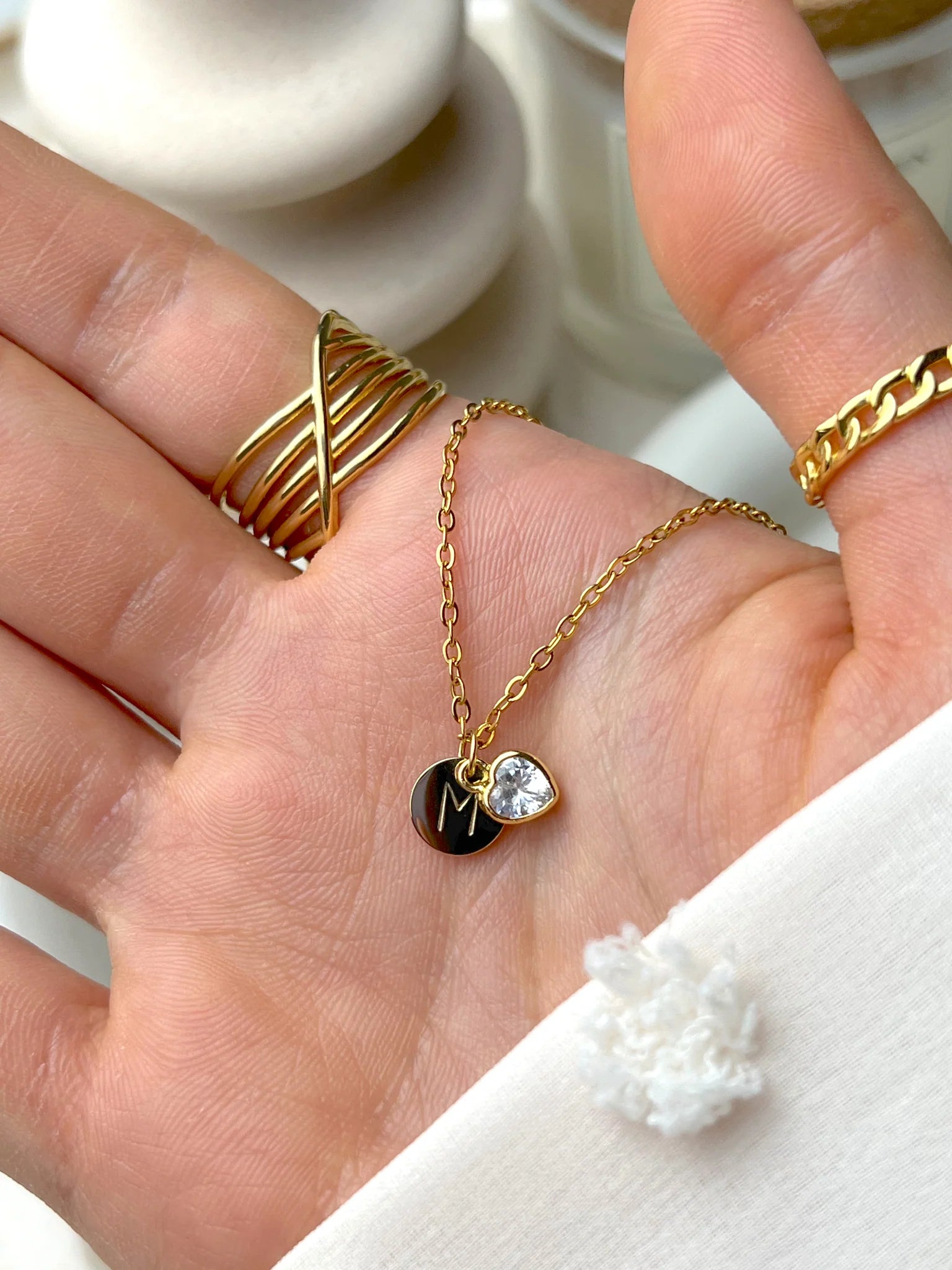 Colar com inicial + Coração