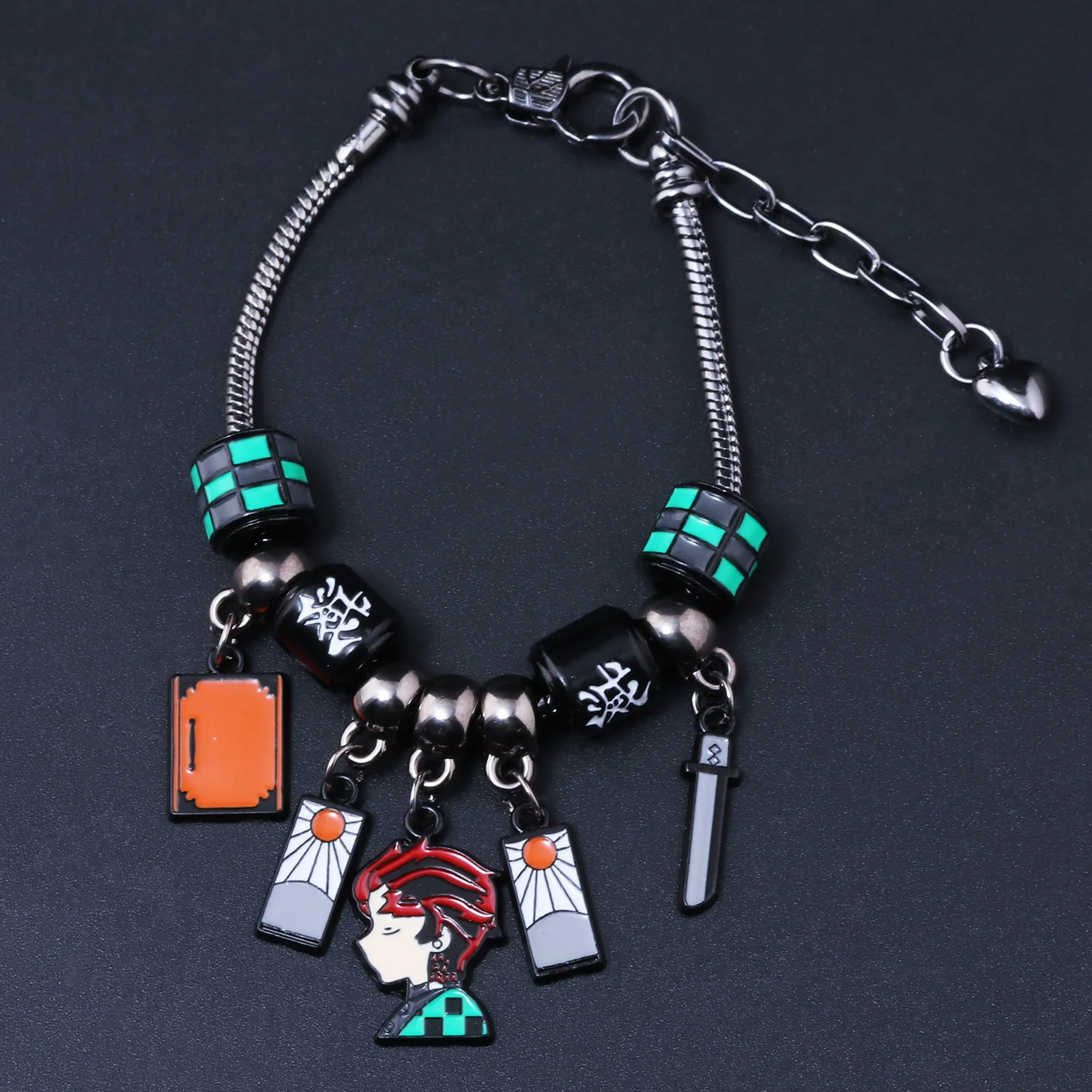 Pulseira com Berloques Demon Slayer