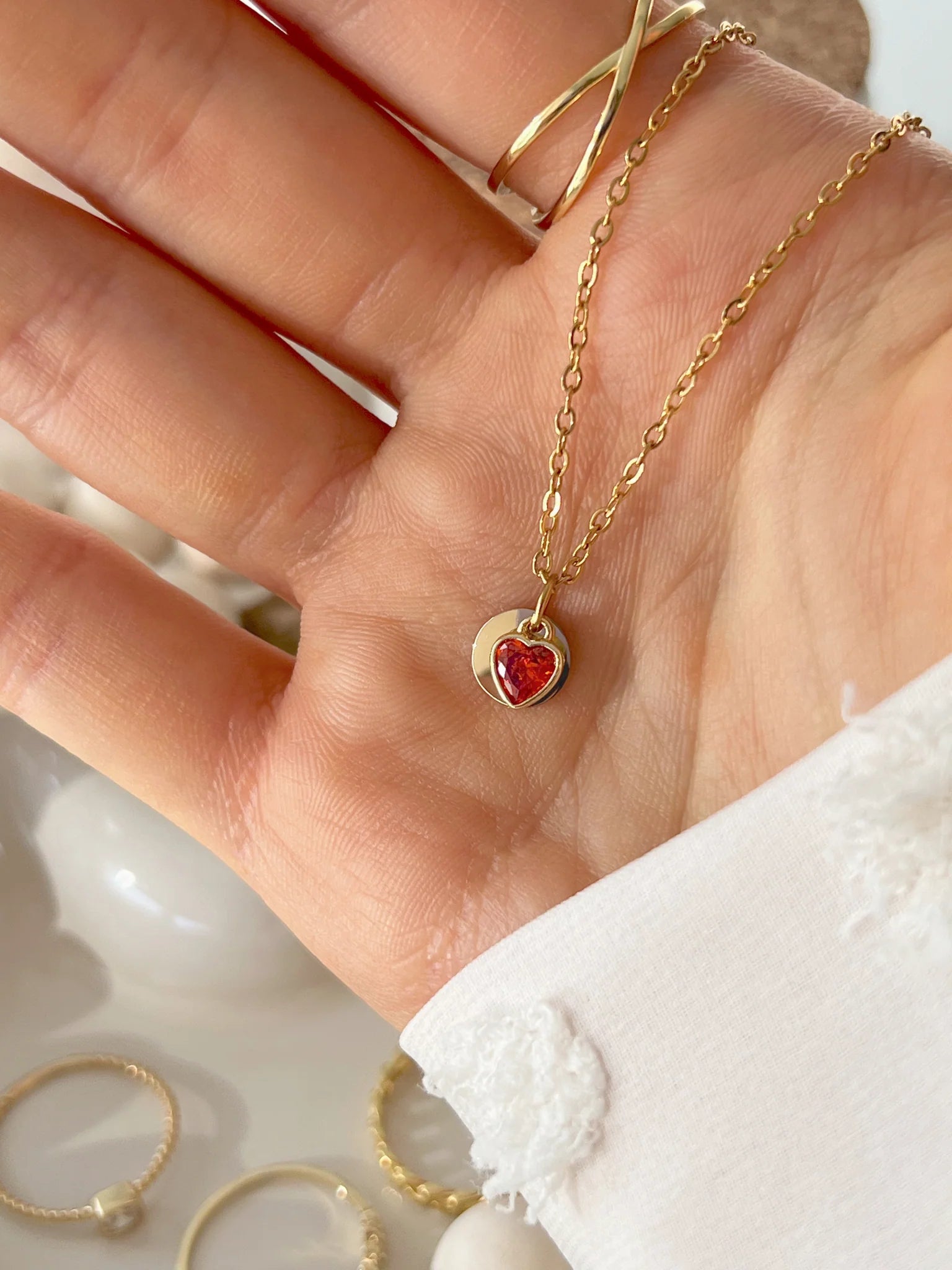 Colar com inicial + Coração