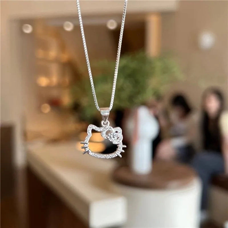 Colar Hello Kitty + caixinha personalizada